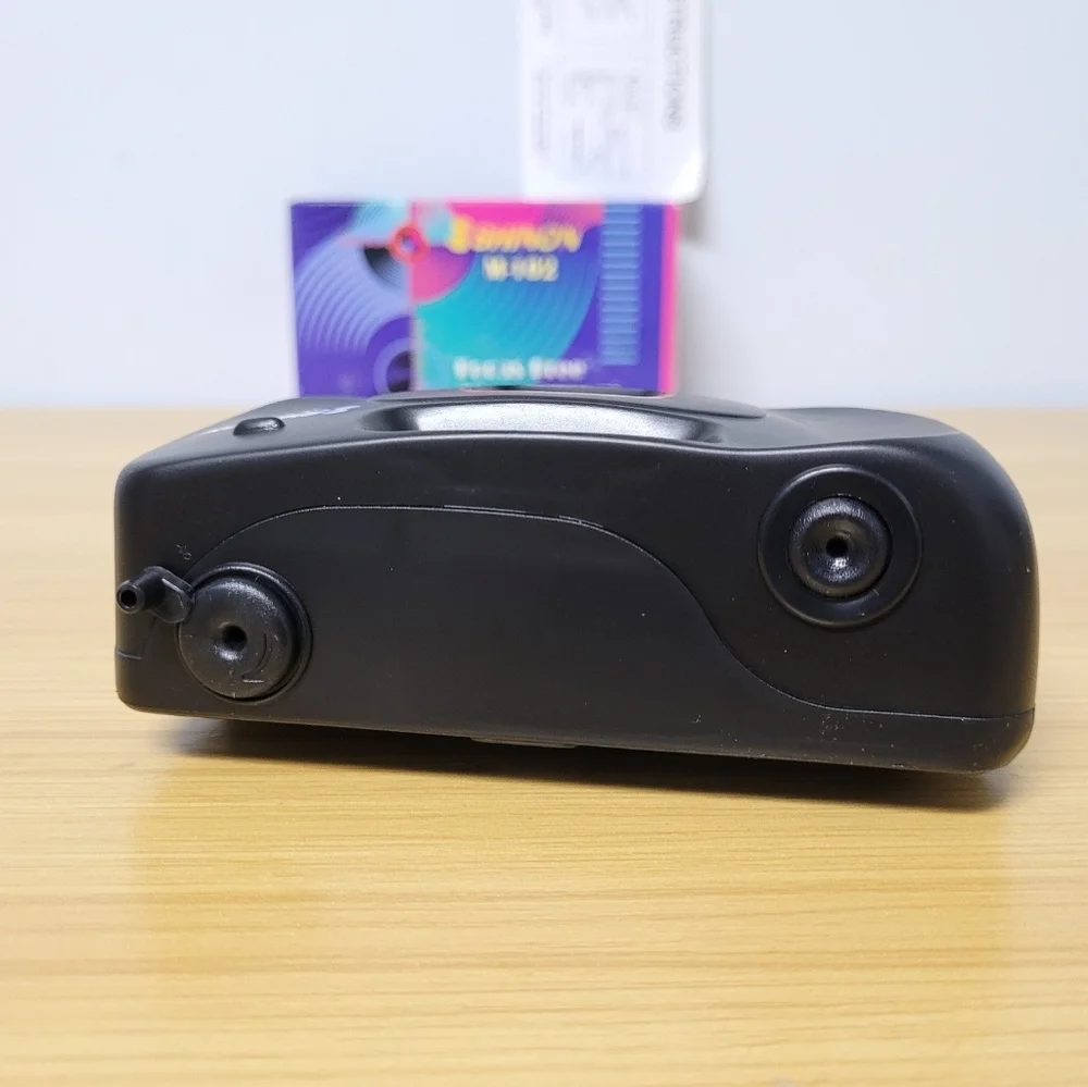 Shinon M-102 35mm Film Camera Focus Free Manual New Dead Stock Box Black Vintage